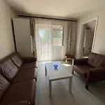 Lukacs Nyaralohaz * بالاتونفينيفيس