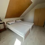 بيت للعطل Lukacs Nyaralohaz *