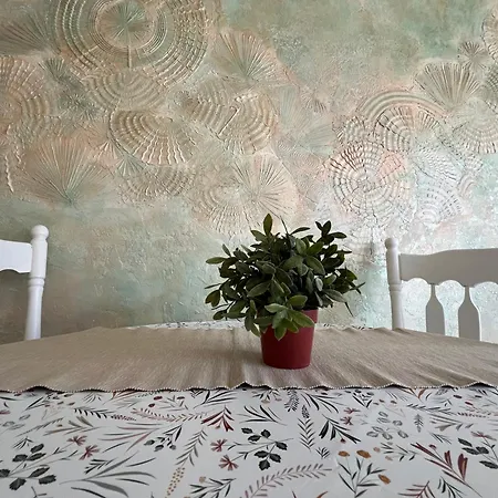 Lukacs Nyaralohaz Holiday home *