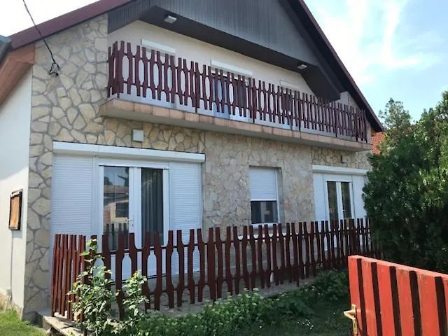 Holiday home Lukacs Nyaralohaz *