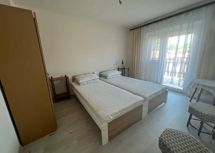 Lukacs Nyaralohaz Holiday home Balatonfenyves