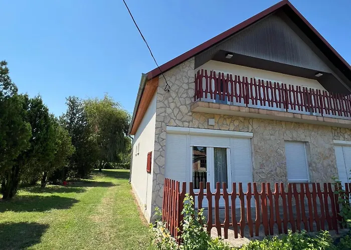 Holiday home Lukacs Nyaralohaz *